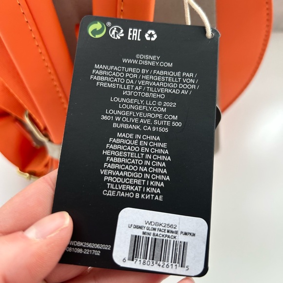 Loungefly Disney Glow Face Minnie Pumpkin Mini Backpack FINAL PRICE - Picture 7 of 7